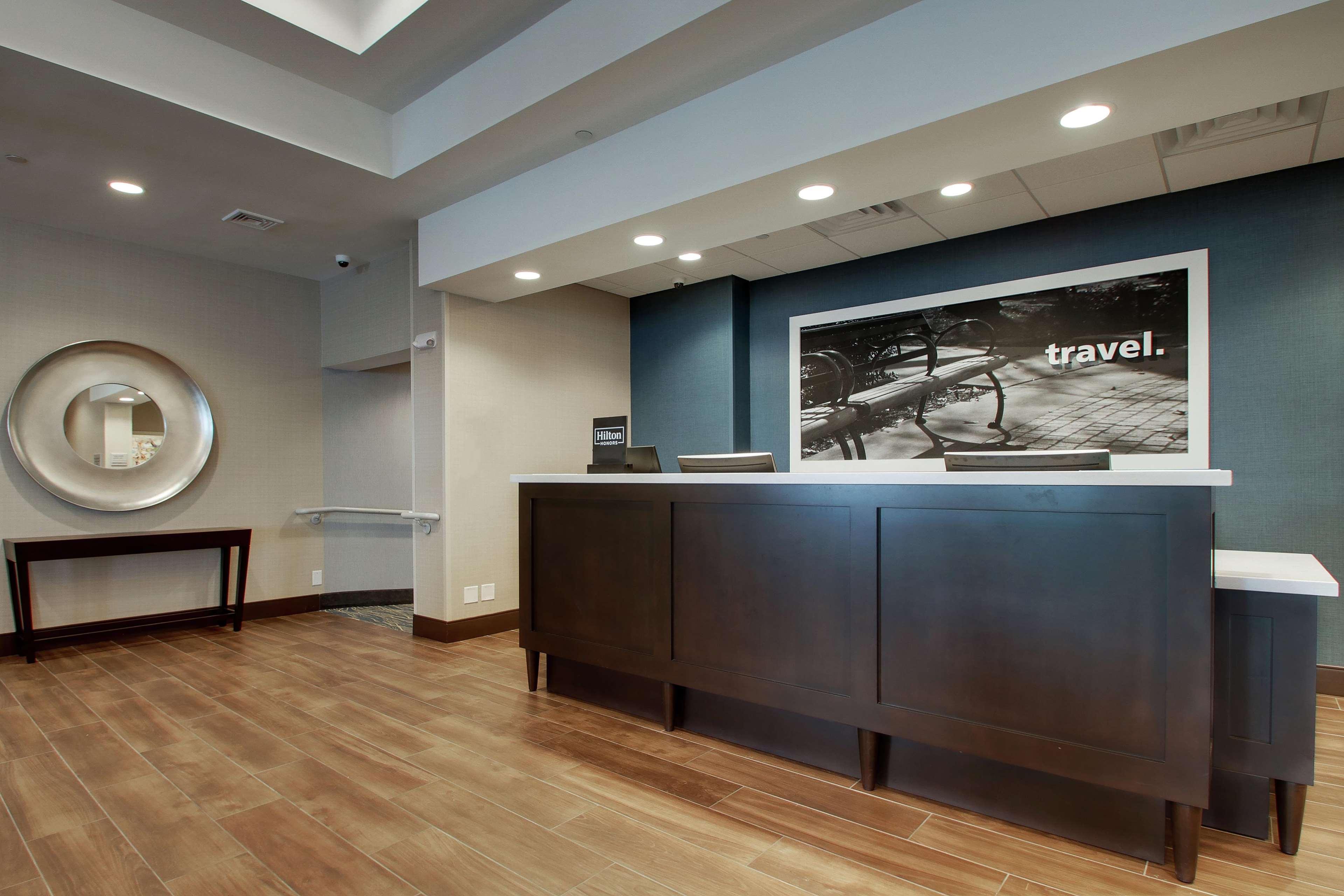 Hampton Inn-Pawtucket, Ri Exteriör bild