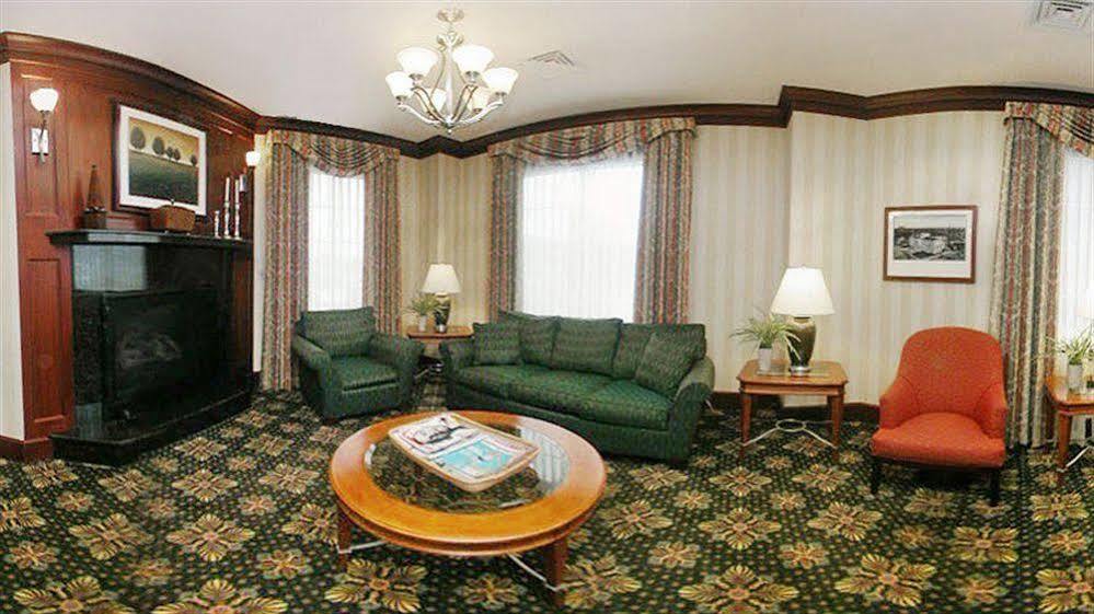 Hampton Inn-Pawtucket, Ri Exteriör bild